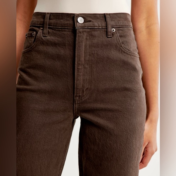 Abercrombie Ultra High Rise 90s Straight Jean - Picture 2 of 6
